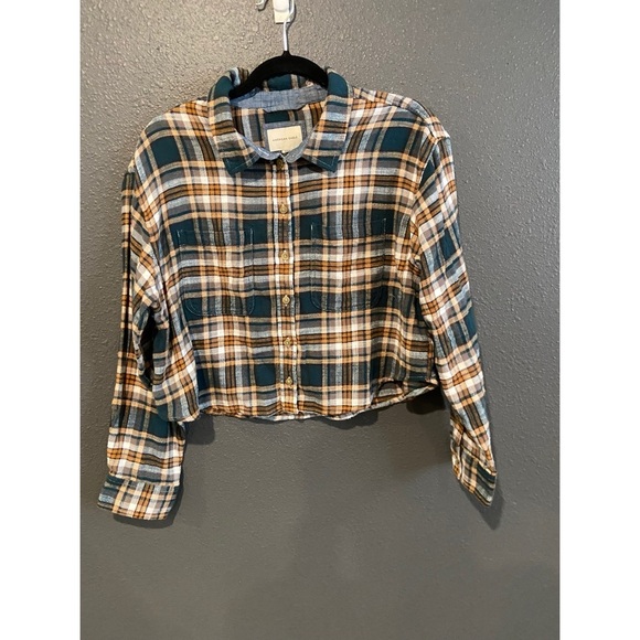 American Eagle Outfitters Plaid Button-Up Shirt - Picture 1 of 4